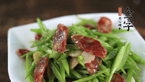 出鍋前加適量鹽即可。